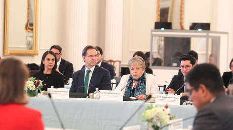 Canciller de México indica que "crisis" migratoria afectó cruces fronterizos de comercio con EE.UU.