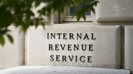 Acusan a exasesor del Servicio de Impuestos de EE.UU. de filtrar datos de Trump y otros multimillonarios