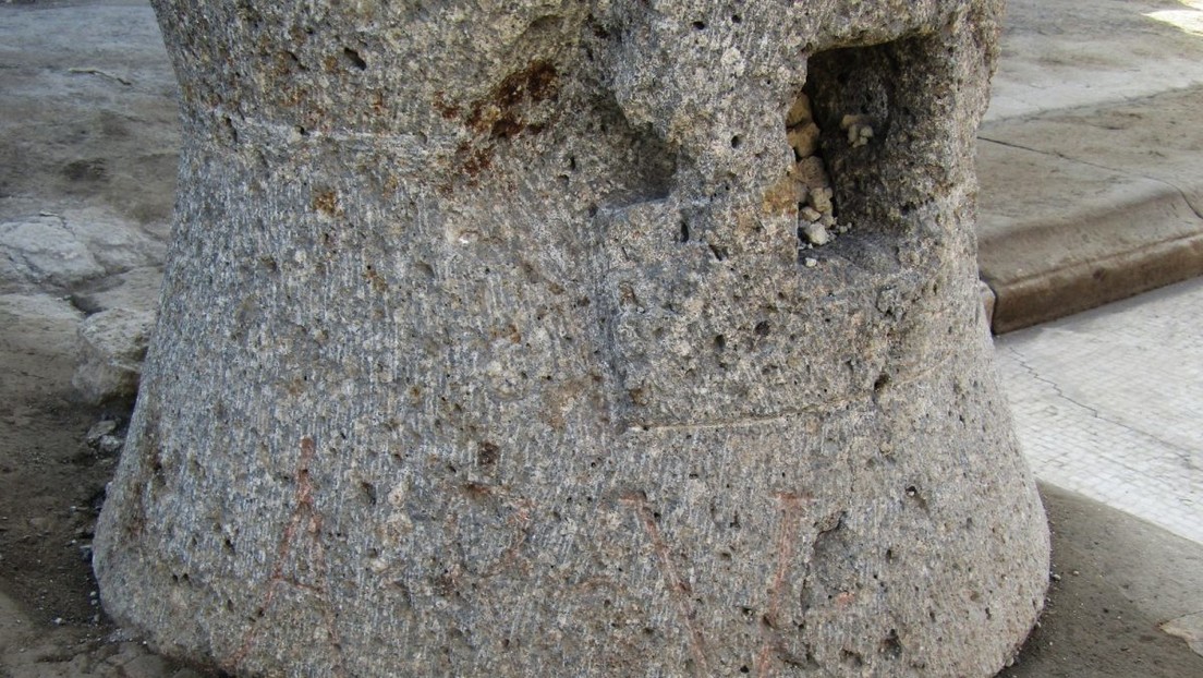 FOTOS: Hallan propaganda electoral en la pared interior de una casa en Pompeya