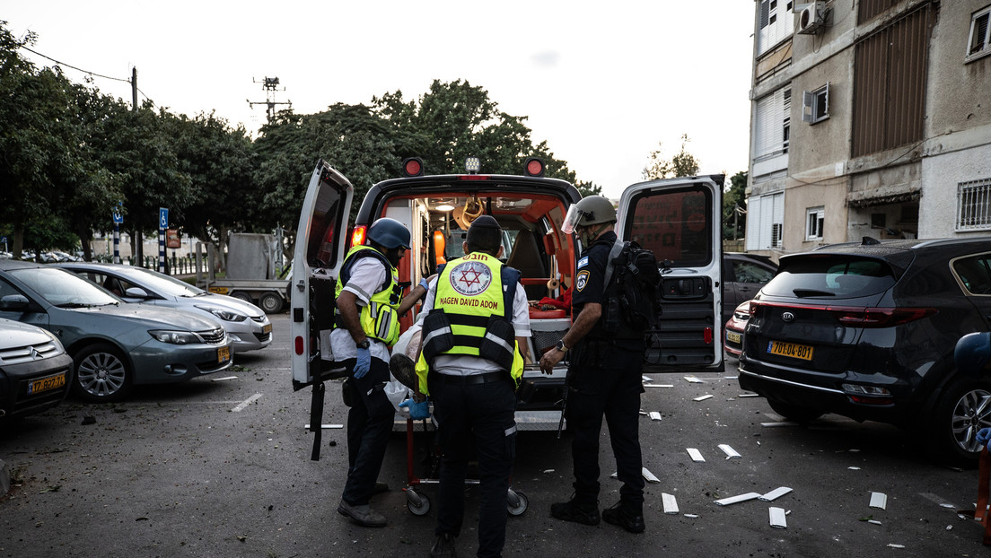 Ministro israelí: El sistema de salud pública no tratará a los "malditos y despreciables terroristas de Hamás"