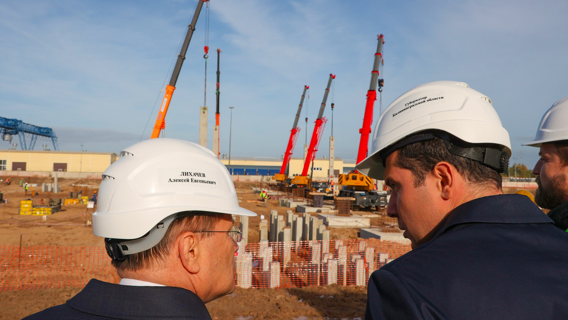 Rusia da un paso clave en la construcción de su primera 'gigafábrica' de baterías de litio