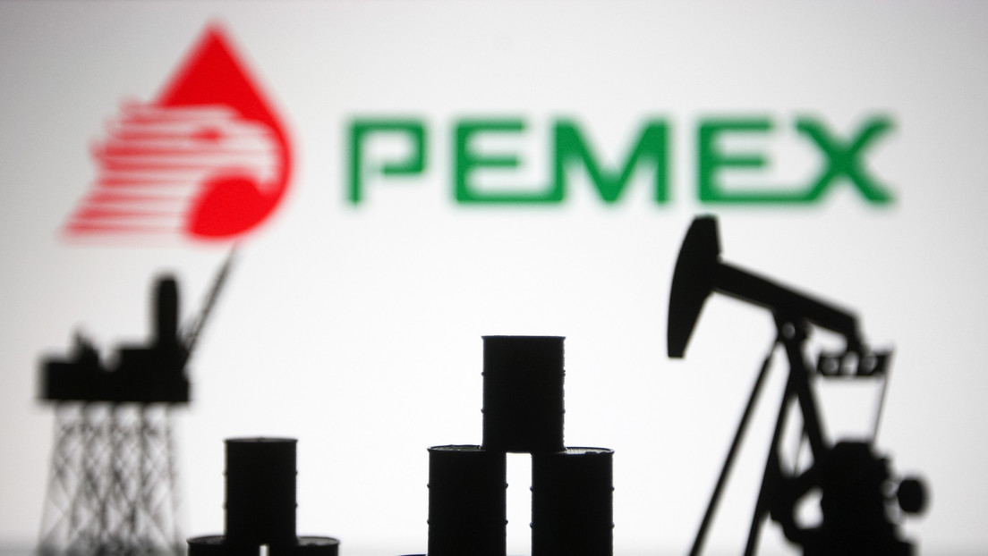 Los ingresos petroleros de Pemex registran una caída anual del 45 %