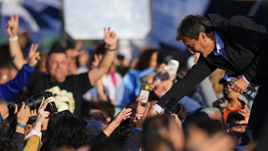 Massa en el cierre de campaña: "El domingo decidimos si defendemos un proyecto de desarrollo frente al FMI"