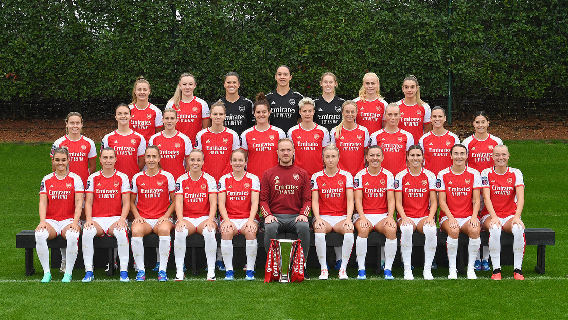 Critican al equipo femenino de Arsenal: "No hay una sola persona negra"