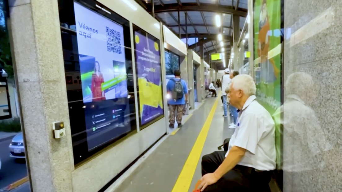 RT en Español llega a las estaciones de Metrobús en la Ciudad de México