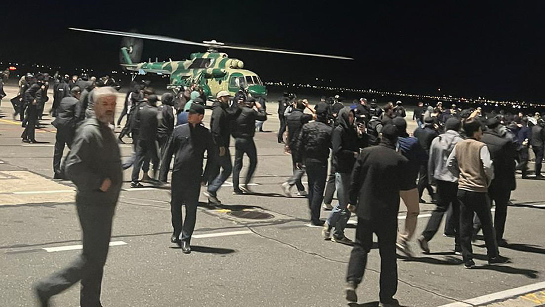 Putin: Lo ocurrido en Majachkalá fue instigado a través de las redes sociales de la mano de agentes de los servicios especiales occidentales