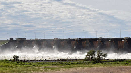 Argentina desmiente haber acordado con Paraguay el pago de una deuda por la energía de Yacyretá