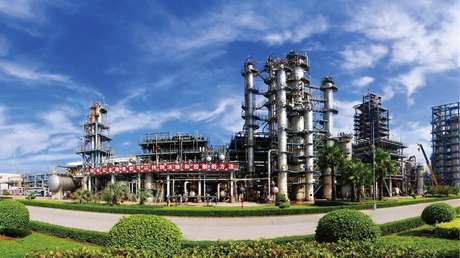 Ucrania agrega a tres de las mayores empresas de petróleo chinas en su lista de "patrocinadores de la guerra"