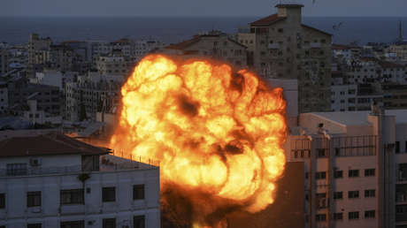 Ejército de Israel ataca 800 objetivos en la Franja de Gaza