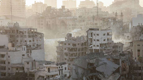 Fotos satelitales muestran la Franja de Gaza antes y después del corte eléctrico por parte de Israel