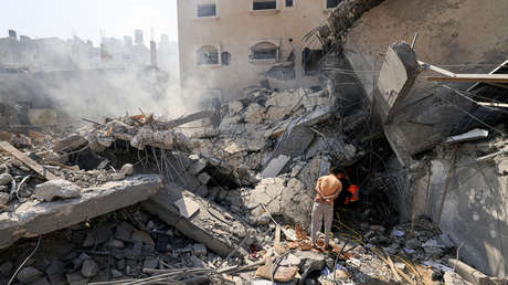 Unas 1.200 personas siguen atrapadas bajo los escombros en la Franja de Gaza