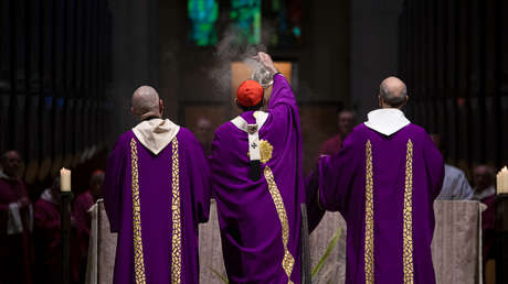 Unos 440.000 españoles habrían sido víctimas de pederastia en la Iglesia católica