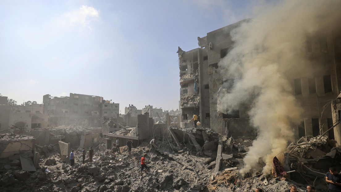 Al menos 15 muertos y numerosos heridos en un ataque israelí contra el campo de refugiados de Bureij en Gaza