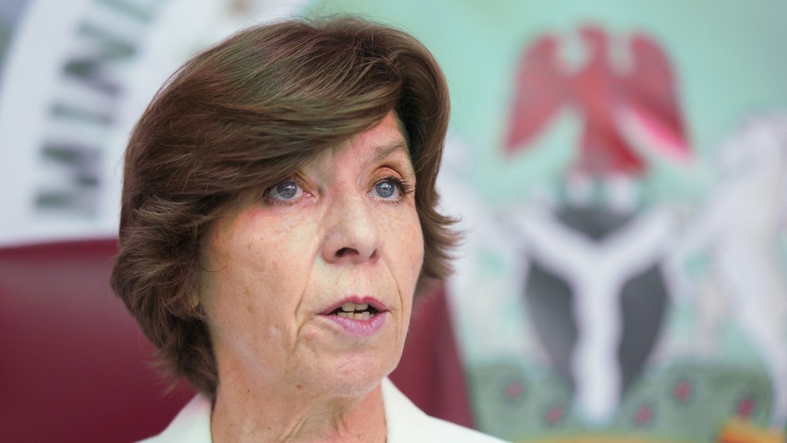 Ministra de Exteriores francesa aconseja a África que "no cambie Francia por Rusia"