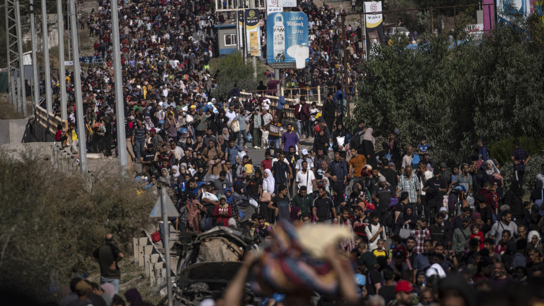 Evacuación masiva de habitantes de Gaza hacia el sur del enclave (VIDEO)