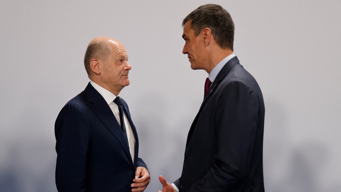 Medios: Sánchez y Scholz quedaron 'atrapados' en Málaga por protestas en contra de la amnistía