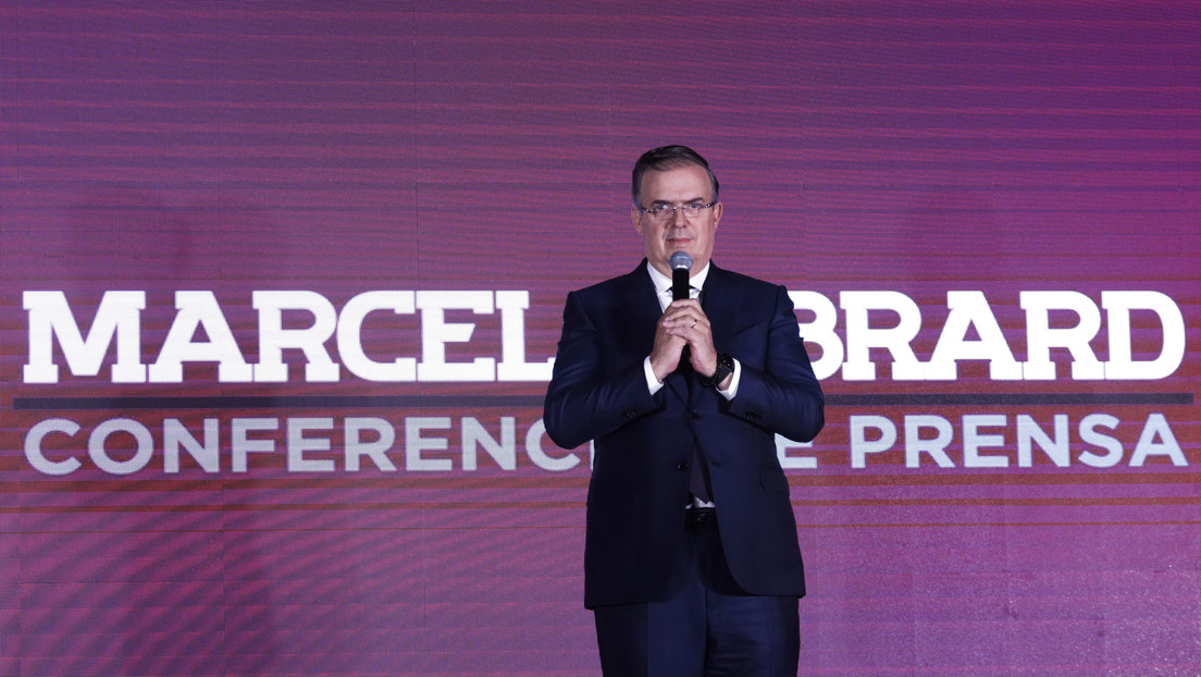 El excanciller mexicano Marcelo Ebrard anuncia que no se irá del oficialista Morena