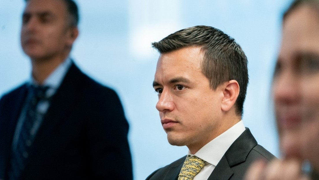 ¿A cuánto asciende la deuda tributaria de la empresa familiar de Daniel Noboa en Ecuador?