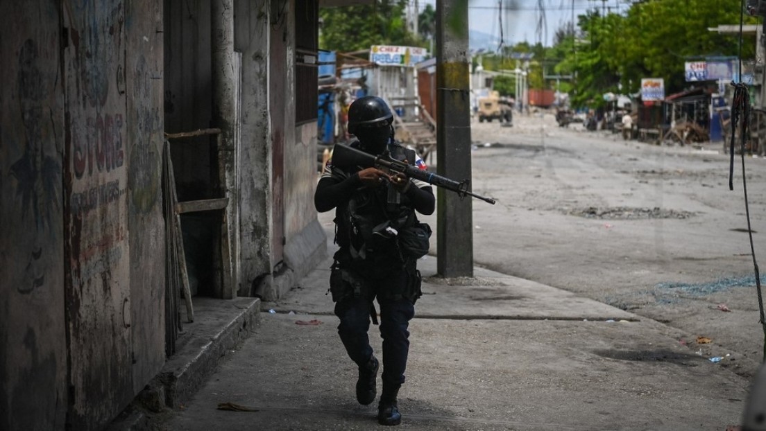 Una banda armada irrumpe en hospital de Haití y toma como rehenes a cientos de mujeres y niños