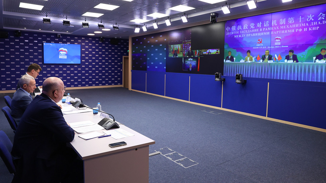 Líderes de Rusia y China esperan un aporte a un orden mundial más justo del diálogo entre los dos oficialismos