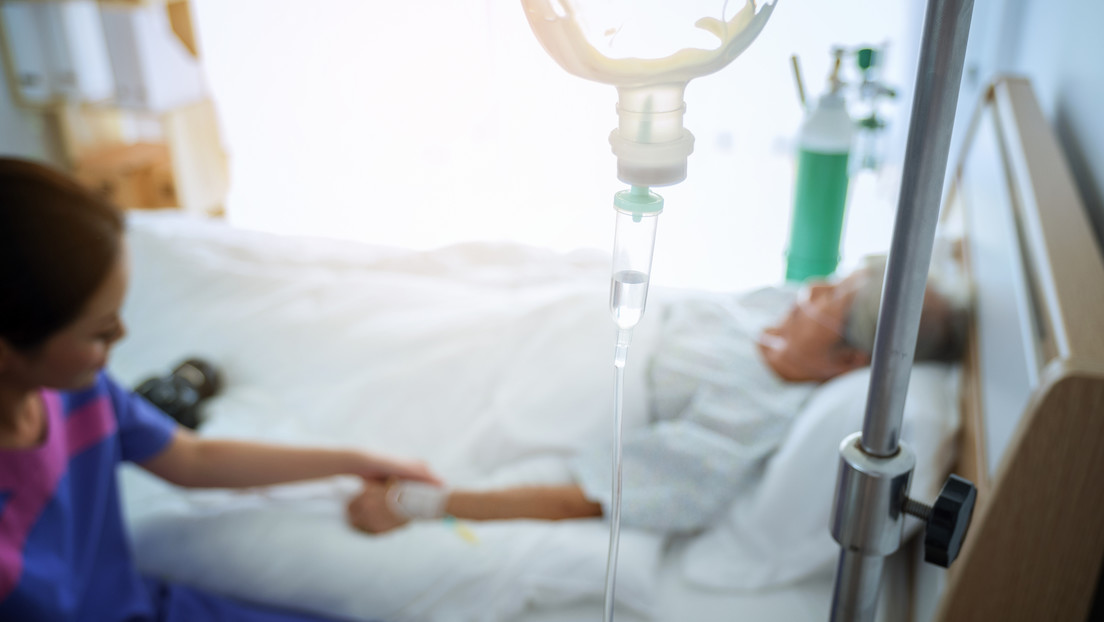 "Es doloroso, solitario y cruel": Una ecuatoriana con enfermedad terminal pide acceso a la eutanasia