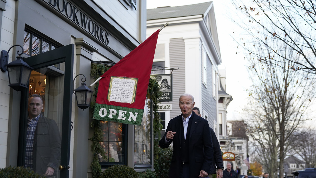 "¡Palestina libre!": manifestantes gritan consignas a Biden tras su discurso sobre Gaza