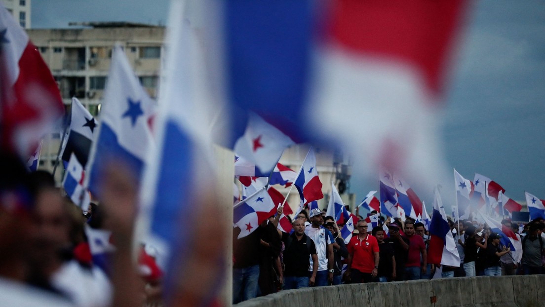 Un ataque vandálico contra un bus de Minera Panamá deja varios trabajadores heridos