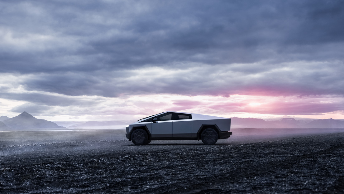 Tesla anuncia que ya están disponibles los pedidos anticipados del Cybertruck