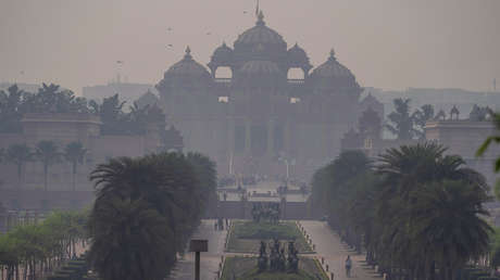 Nueva Delhi planea recurrir a la lluvia artificial para combatir la neblina tóxica