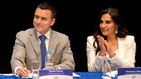 Noboa asigna a la vicepresidenta de Ecuador la única función de ser "colaboradora para la paz" entre Israel y Palestina