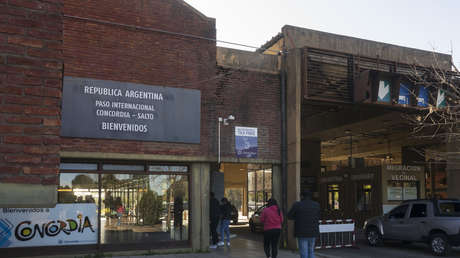 "Pandemia de frontera": los bajos precios en Argentina ponen en alerta a la economía uruguaya