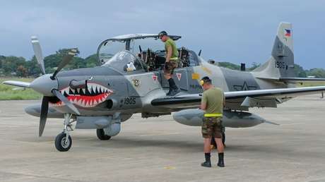Cazas chinos escoltan un avión filipino que patrullaba el mar de la China Meridional