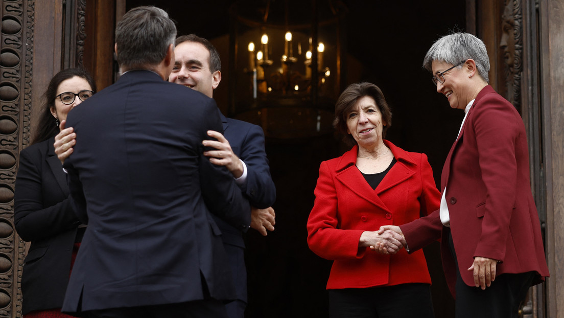 Australia y Francia llegan a un acuerdo militar tras las tensiones por el pacto AUKUS