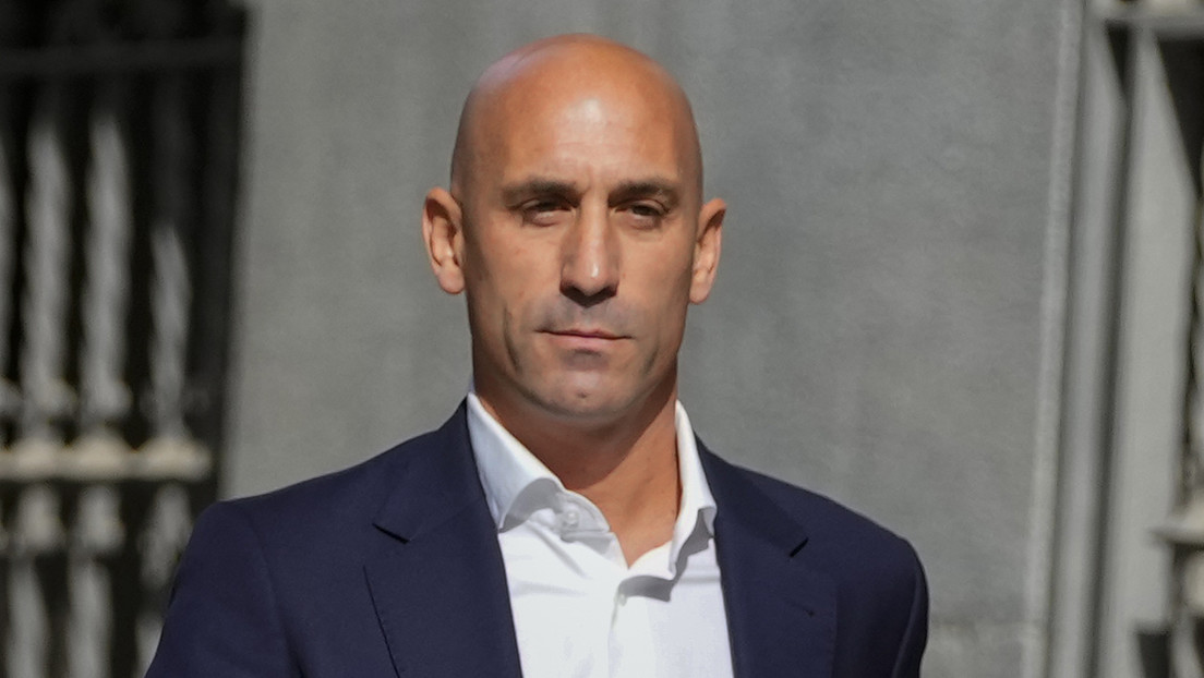 "Está empañando la imagen de España": La FIFA explica los motivos por los que sancionó a Rubiales