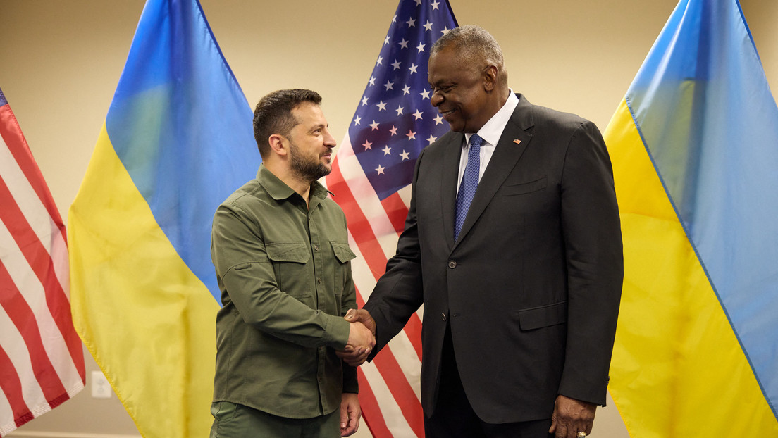 Tucker Carlson: Jefe del Pentágono amenaza con enviar estadounidenses a Ucrania si no se renueva la ayuda