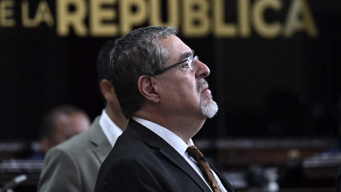 Petro y la OEA condenan el intento de "golpe de Estado" en Guatemala