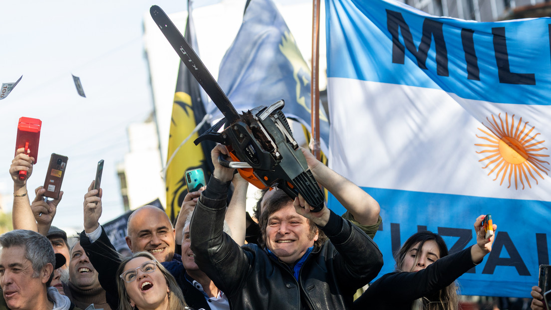 "Nos lleva al peor de los infiernos": arrecian las críticas al 'plan motosierra' de Milei