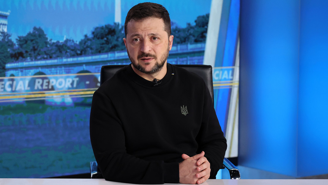 Zelenski dice a sus críticos que "se vayan al frente" y gasten "todo su dinero en armas"