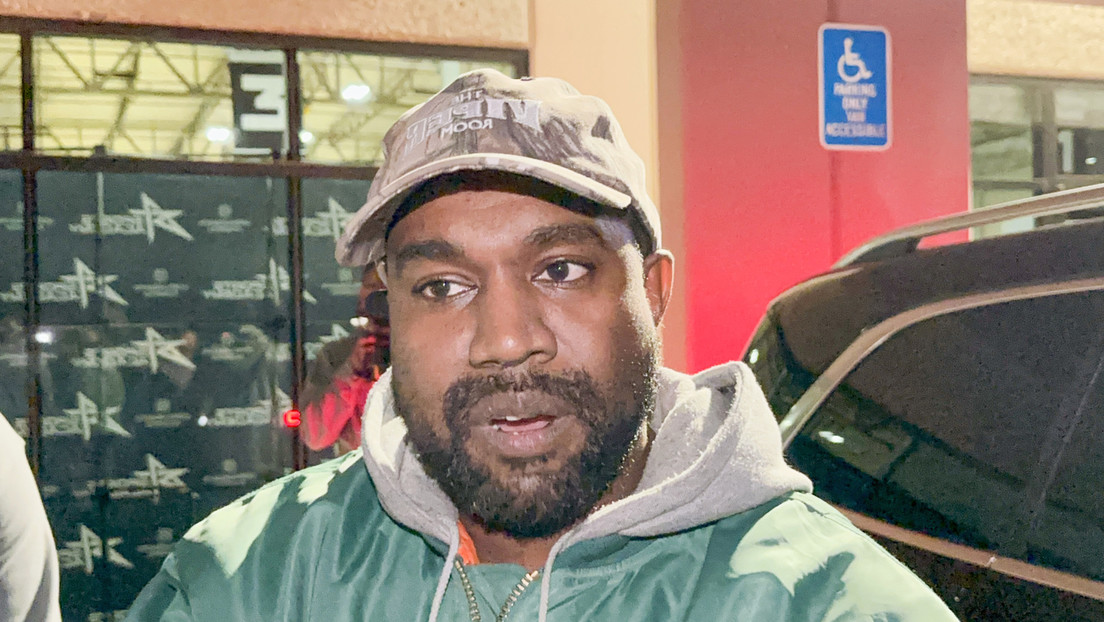 La disculpa de Kanye West hacia la "comunidad judía" parece haber sido generada con IA