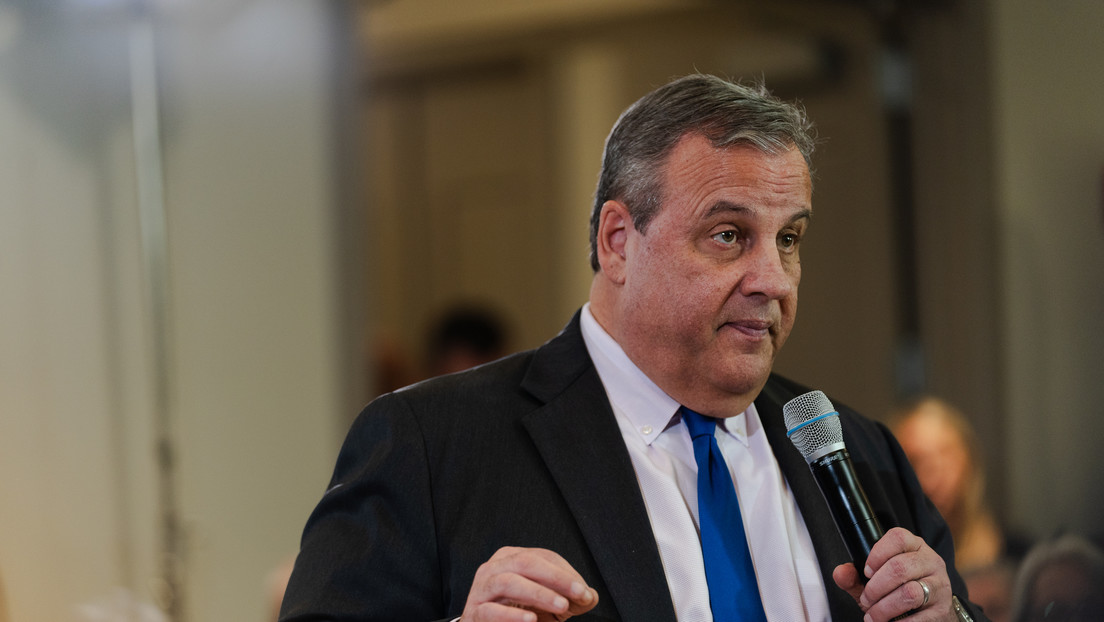 Los demócratas convierten a Trump en "mártir", afirma un precandidato presidencial