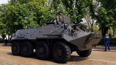 El Parlamento búlgaro levanta el veto del presidente sobre la entrega de 100 blindados a Ucrania