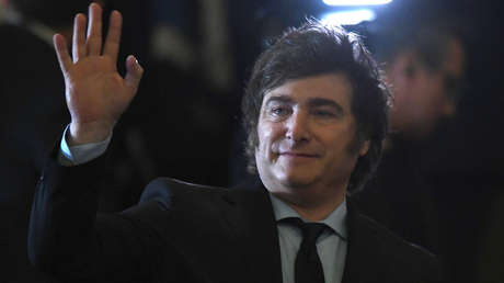 "Milei en el camino de Fujimori": ¿Por qué el 'decretazo' de Milei en Argentina tiene eco en Perú?