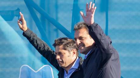 Dirigentes del peronismo se reúnen para evaluar una estrategia de rechazo al decreto de Milei