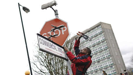 Obra de Banksy fue robada una hora después de su instalación