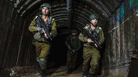 Israel revela una extensa red de túneles de Hamás y recupera los cadáveres de 5 rehenes (VIDEOS)
