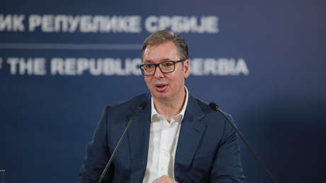 Vucic se reúne con el embajador ruso en Serbia