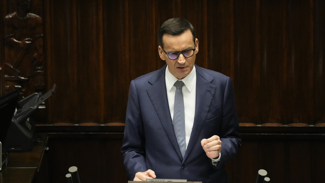 La contraofensiva ucraniana fracasó y el conflicto "va en la dirección equivocada", dice ex primer ministro polaco