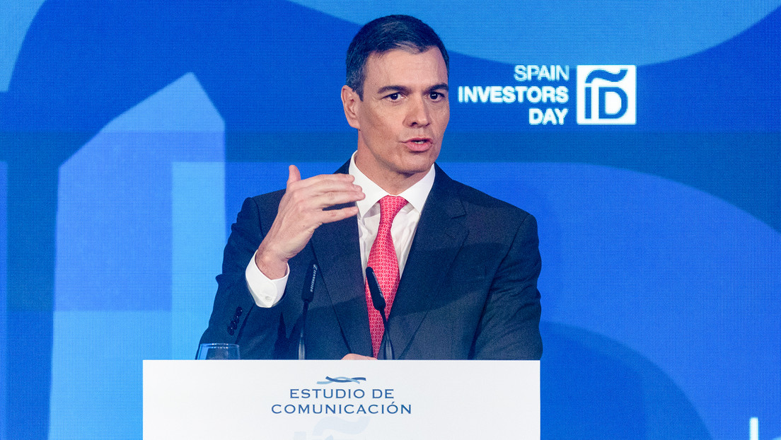 España "estudiará" la propuesta de EE.UU. de enviar oficiales de enlace a la misión en el mar Rojo