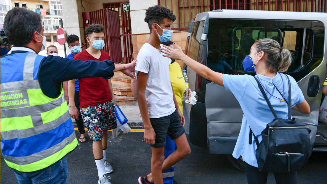 Fiscalía de España dice que "no hubo garantías" en la repatriación de menores a Marruecos en 2021