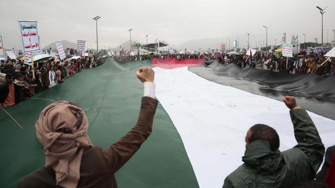 VIDEOS: Yemeníes marchan en solidaridad con los palestinos y en protesta contra los ataques de EE.UU.